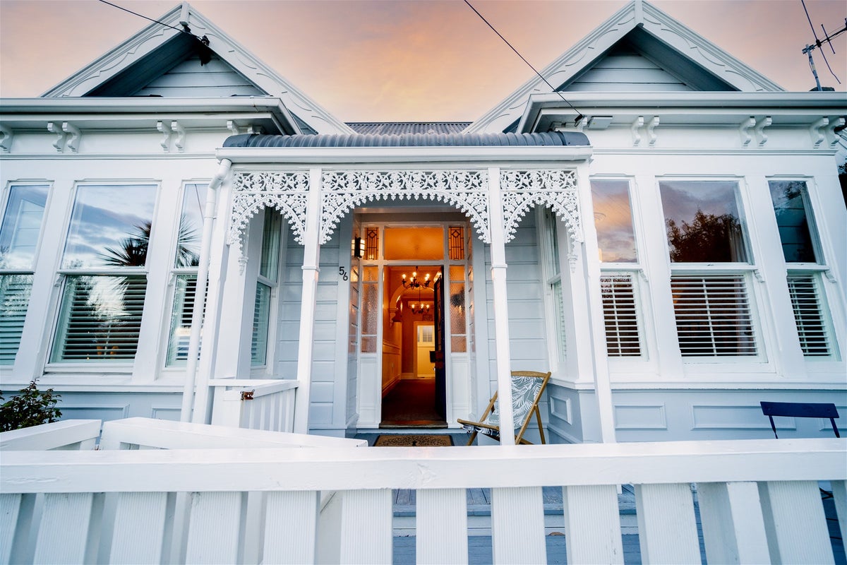 56 Forbury Road, Forbury, Dunedin - Carousel 1