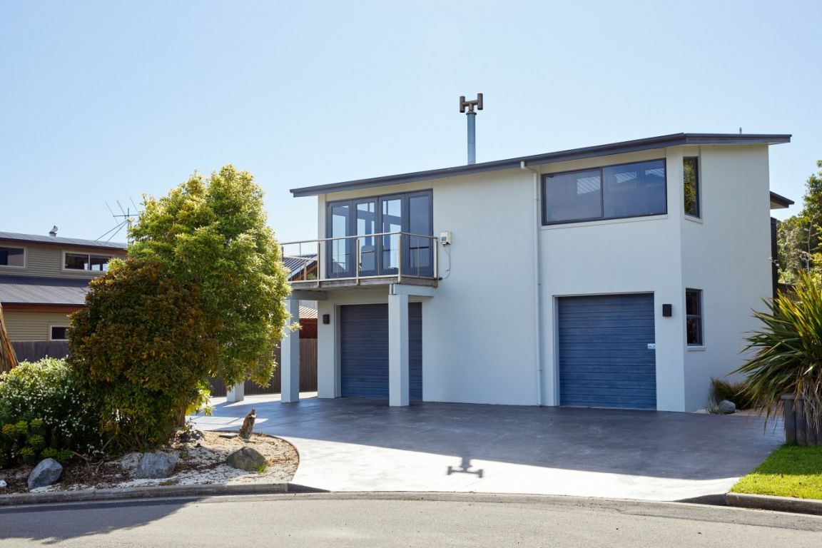 56 Kotare Place, South Bay, Kaikoura - Carousel 1