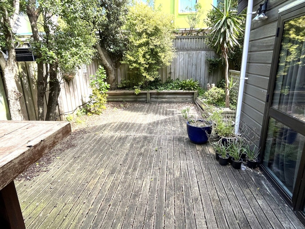 2/64 Kaikoura Street, Maupuia, Wellington - Carousel 22