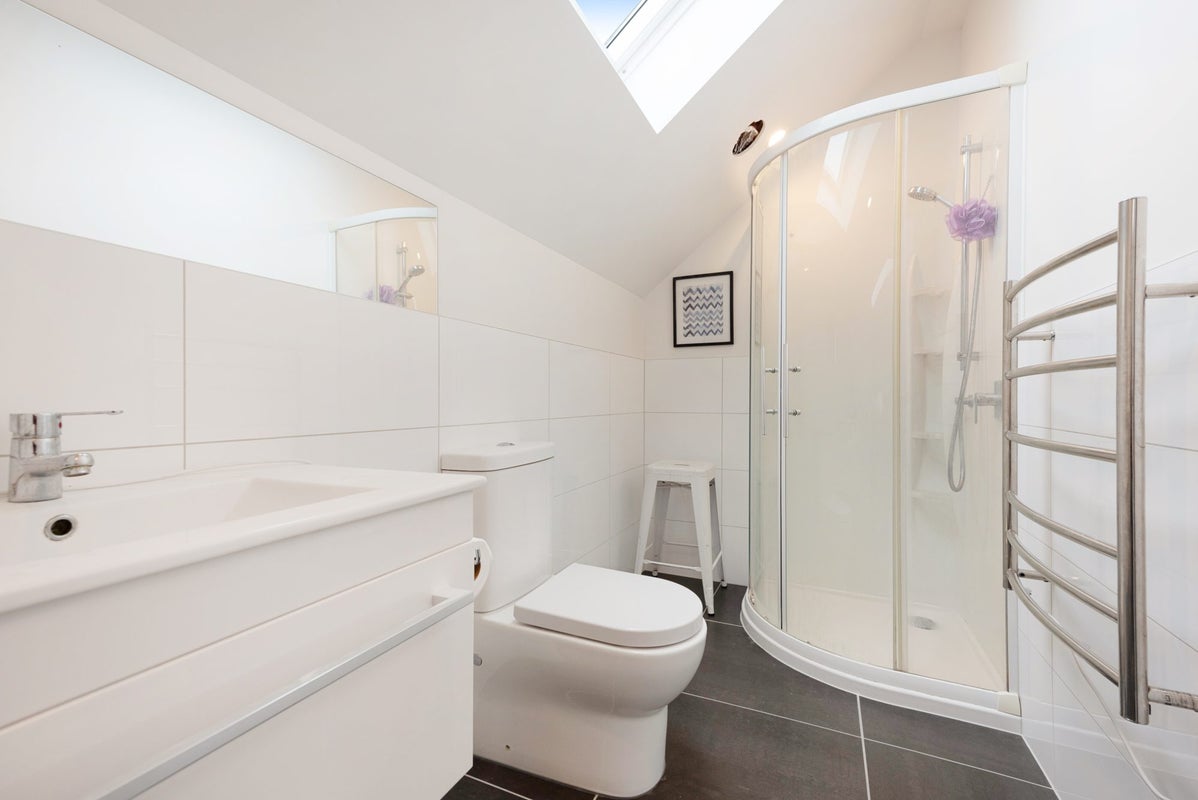 54 Spenmoor Street, Newlands, Wellington - Carousel 15