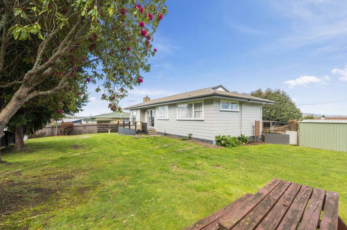 54 Mallard Drive, Selwyn Heights, Rotorua - Carousel 2