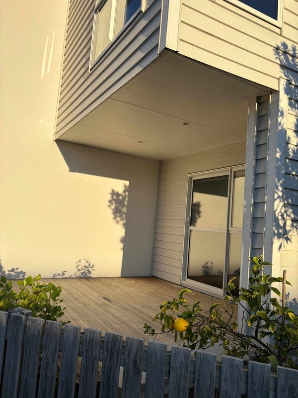119 Sycamore Drive, Sunnynook, Auckland - Carousel 2