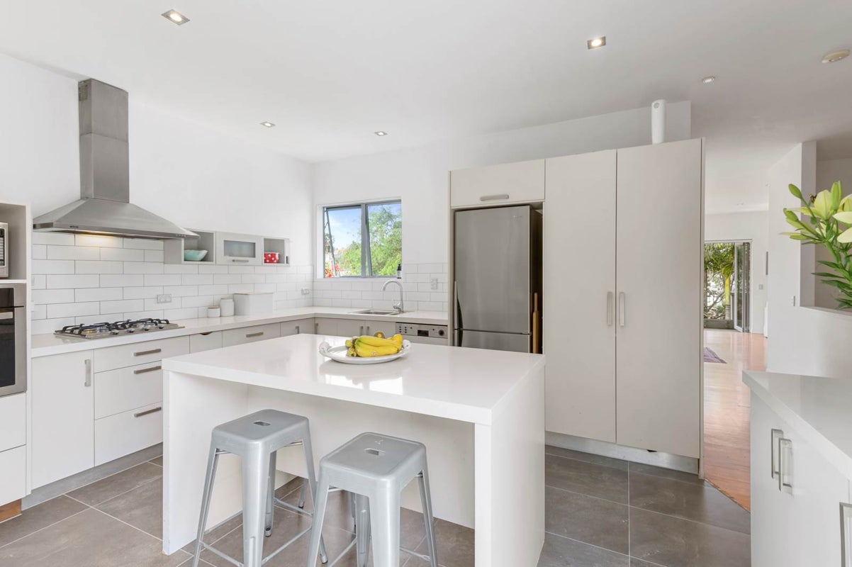 3 WAHANUI RD, Greenlane, Auckland - Carousel 2