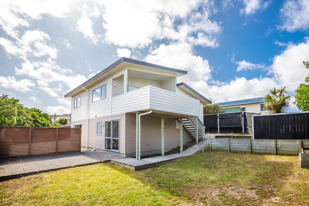 55 Herewini Street, Titahi Bay, Porirua - Carousel 19