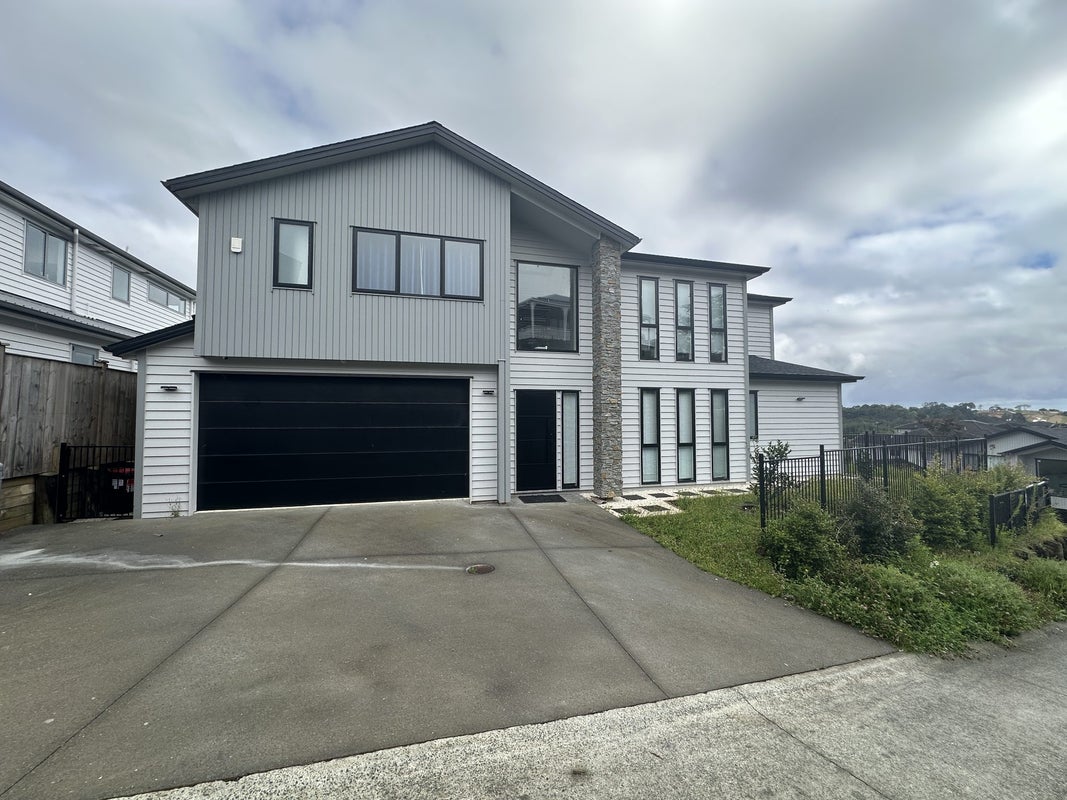 2 Anehu Place, Greenhithe, Auckland - Carousel 1