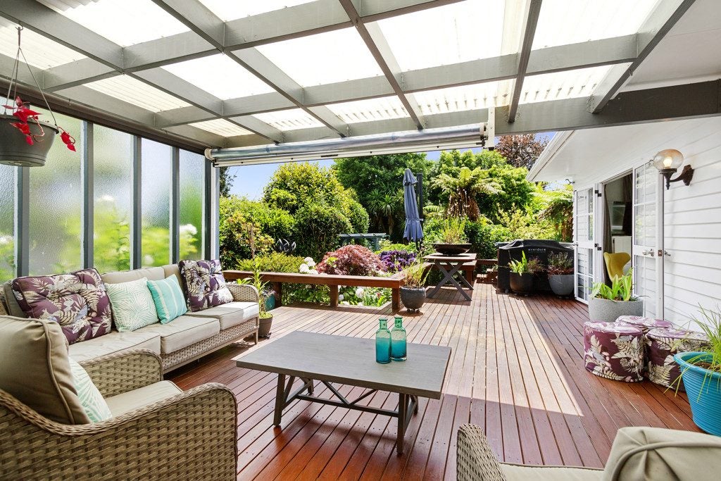 38 Manuka Street, Stokes Valley, Lower Hutt - Carousel 1