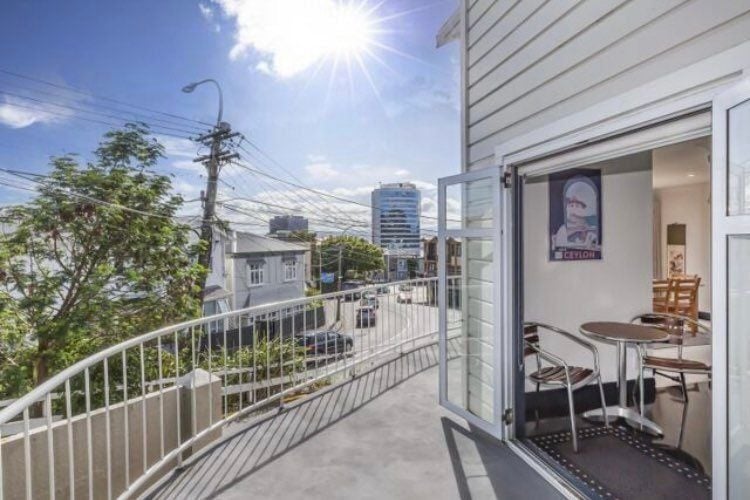 11A Mount Street, Te Aro, Wellington - Carousel 2