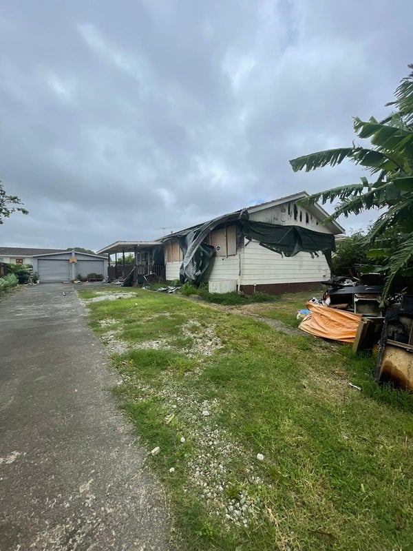 408 Roscommon Road, Clendon Park, Auckland - Carousel 1
