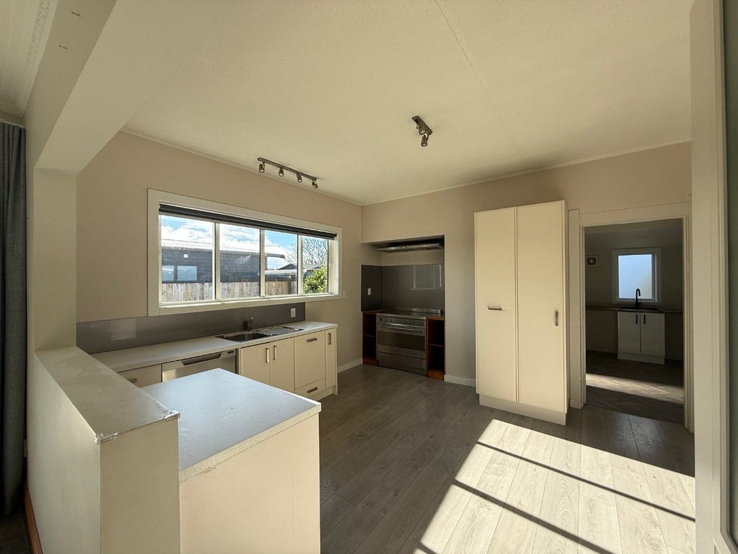 22 Adams Lane, Springlands, Blenheim - Carousel 2