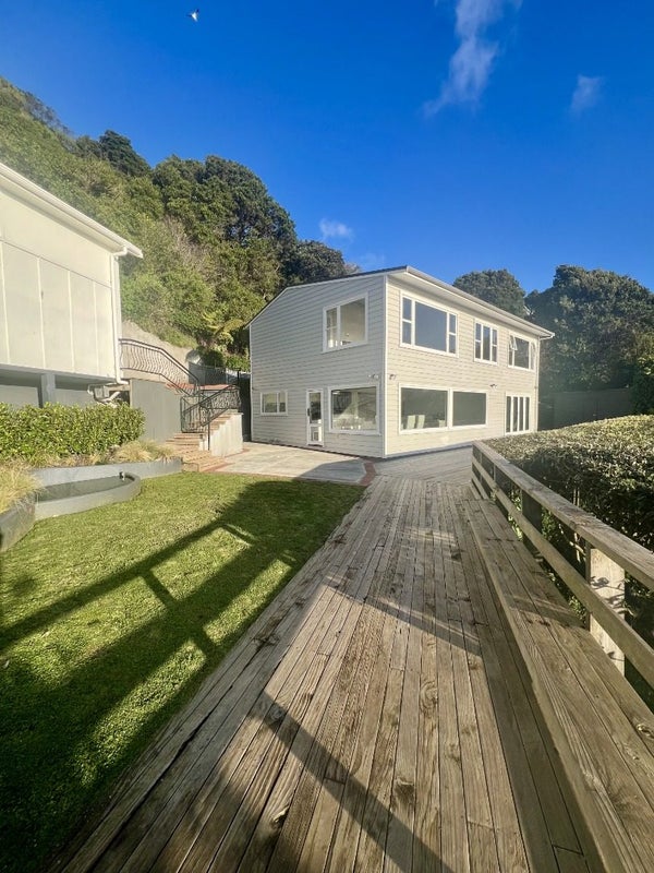 15 Nikau Road, Point Howard, Lower Hutt - Carousel 1