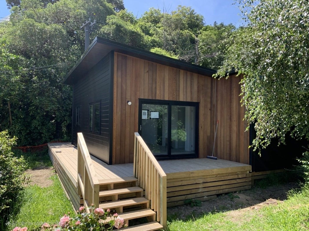 6A Rangiora Avenue, Kaiwharawhara, Wellington - Carousel 1