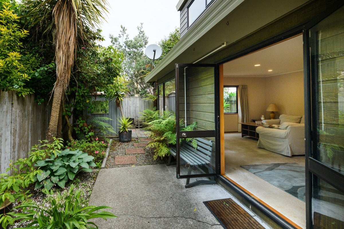 111D Te Awe Awe Street, Hokowhitu, Palmerston North - Carousel 1