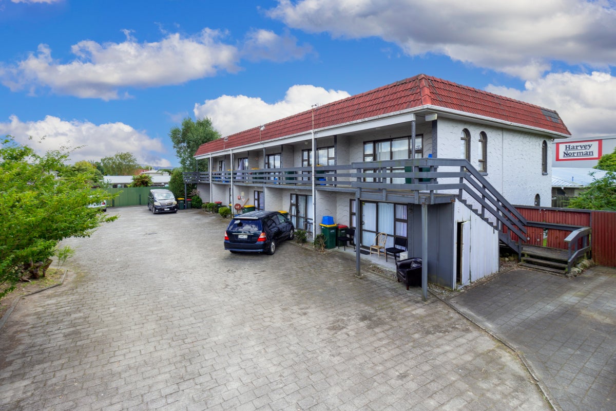 3 Herewini Street, Victoria, Rotorua - Carousel 2