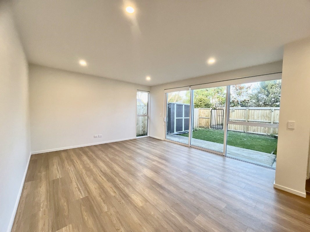 5/34 Cleveland Street, Edgeware, Christchurch - Carousel 1
