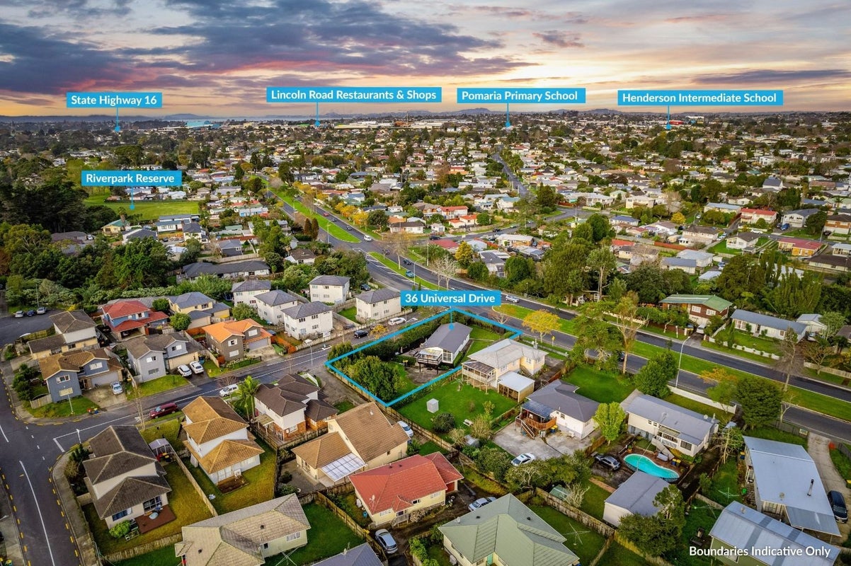 36 Universal Drive, Henderson, Auckland - Carousel 13