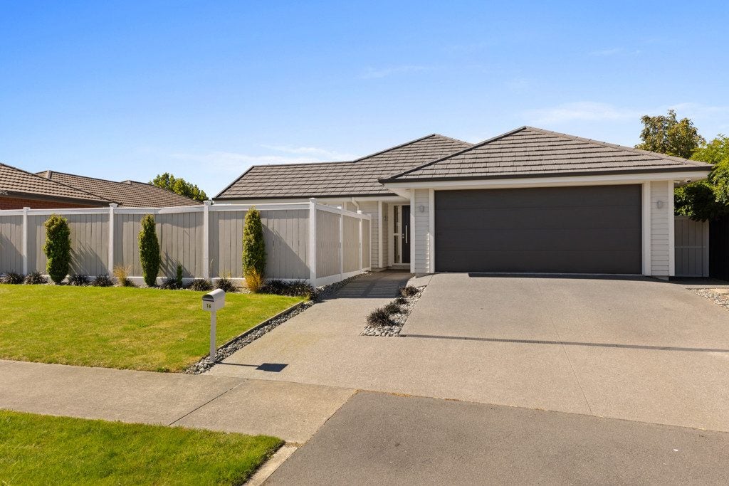 16 Turvey Street, Pegasus, Pegasus - Carousel 2