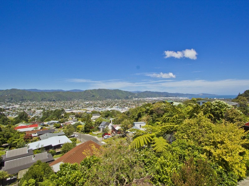 110 Tirohanga Road, Tirohanga, Lower Hutt - Carousel 2
