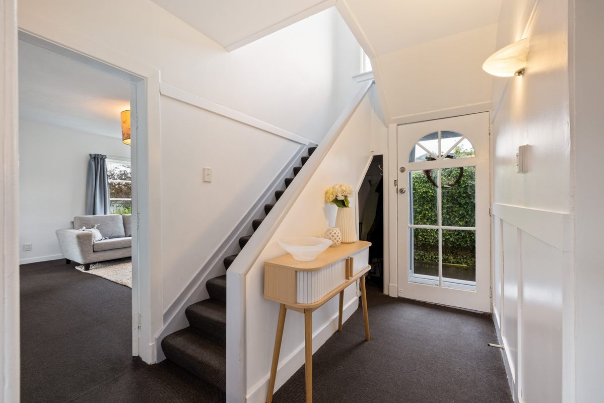 212 Weston Road, St Albans, Christchurch - Carousel 2