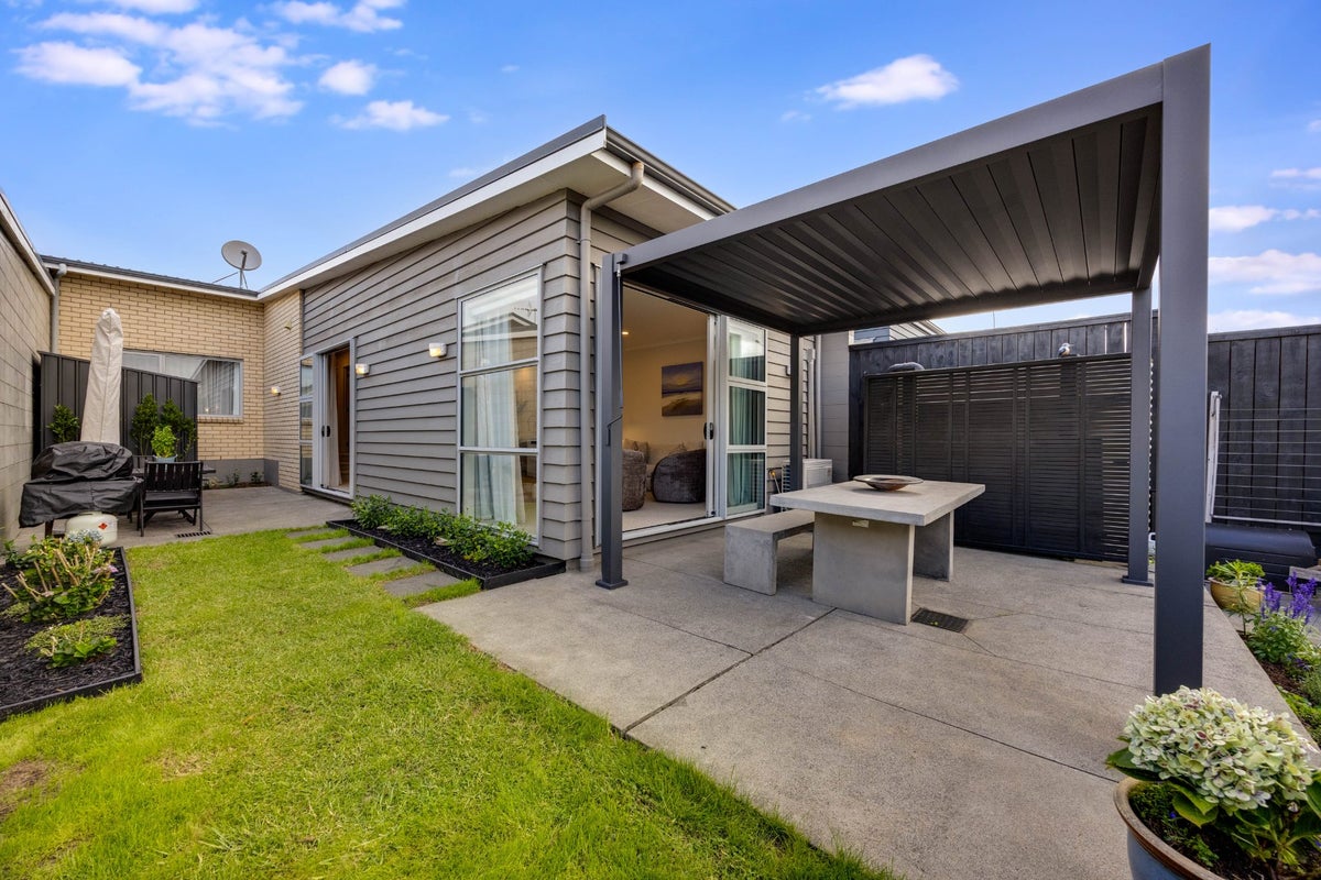 30 Station Street, Hobsonville, Auckland - Carousel 2