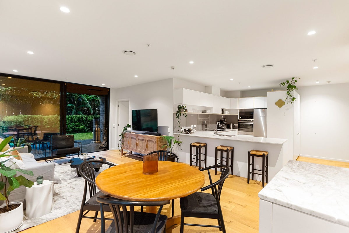 104/74 Victoria Street, Onehunga, Auckland - Carousel 1