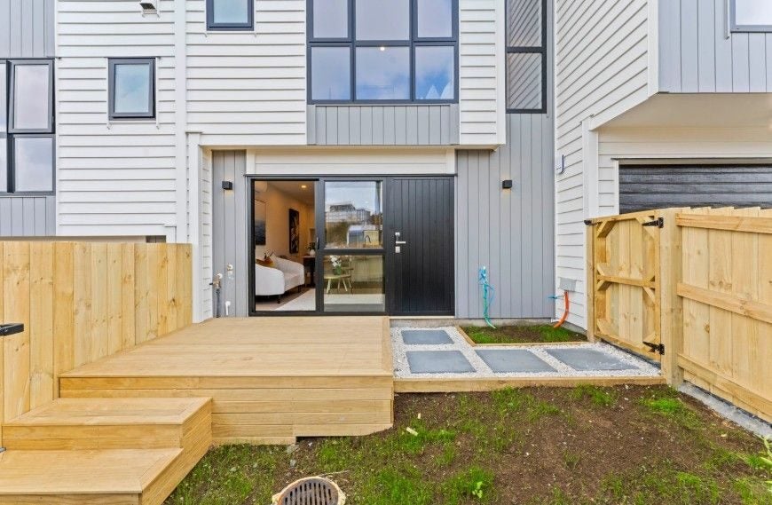 6/12 Hamlin Road, Mount Wellington, Auckland - Carousel 1