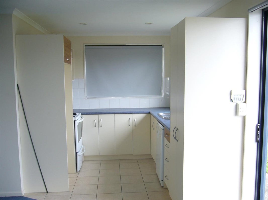 31 Mt Lebanon Crescent, The Gardens, Auckland - Carousel 2