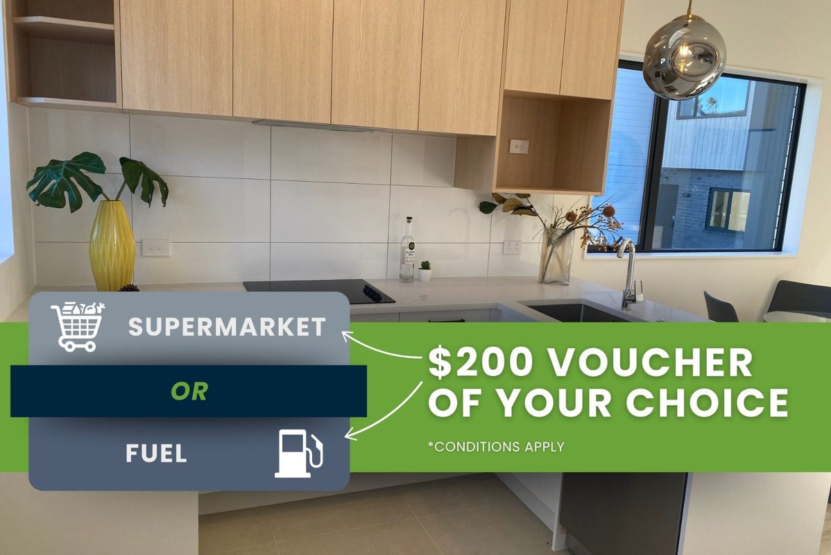 27 Paetai Lane, Te Atatu Peninsula, Auckland - Carousel 1