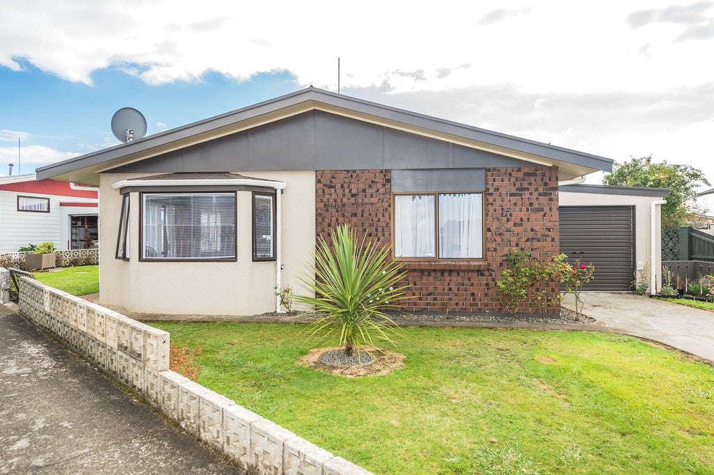 10B Essex Place, Springvale, Whanganui - Carousel 15