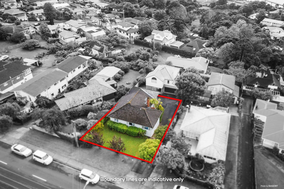 1/97 Sylvan Avenue, Northcote, Auckland - Carousel 23