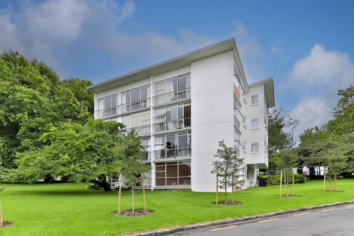 1/55 Hepburn Street, Freemans Bay, Auckland - Carousel 2