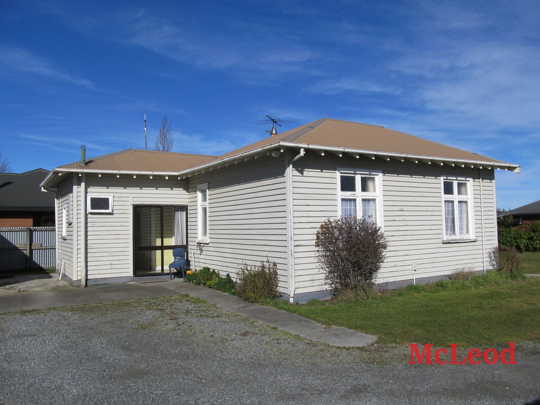 24 Nixon Street, Tinwald, Ashburton - Carousel 1