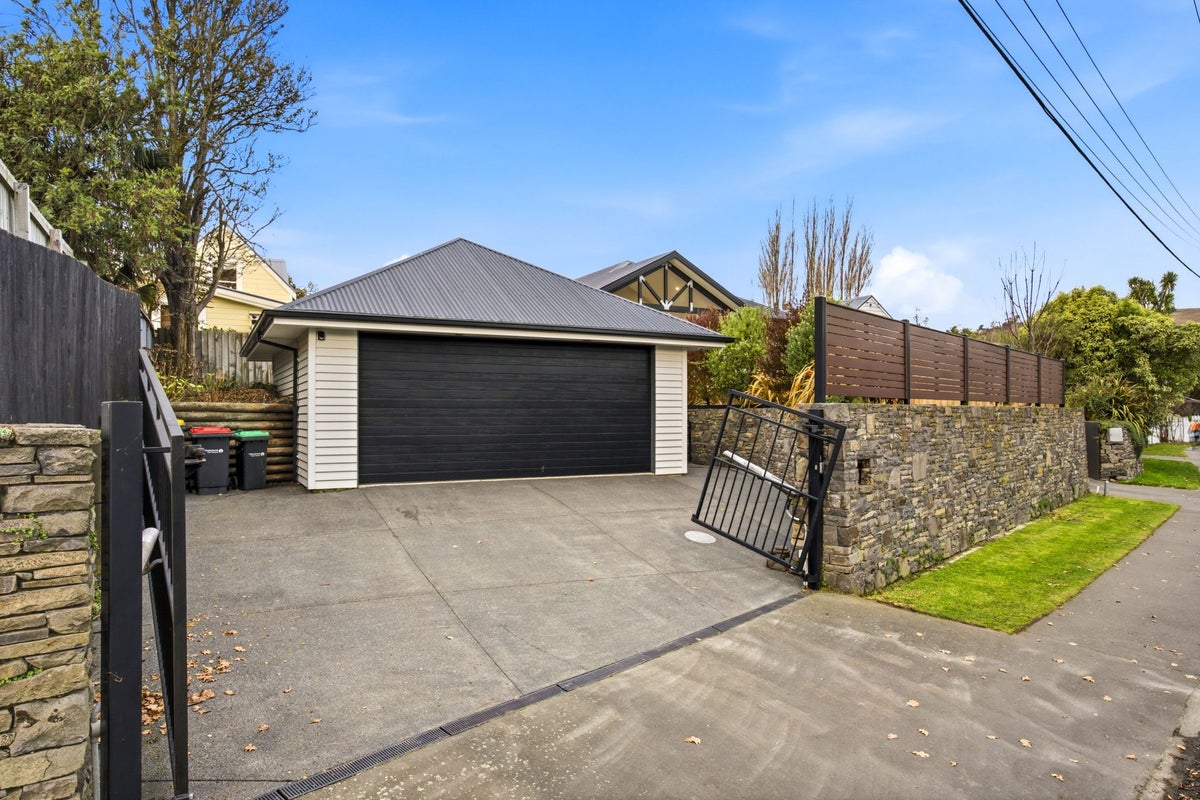 205 Fifield Terrace, Opawa, Christchurch - Carousel 22