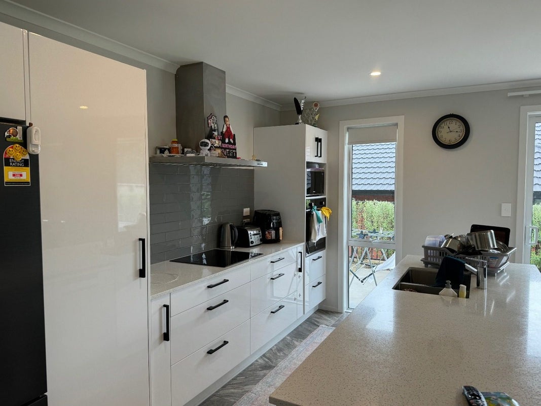 4 Ratahi Way, Omokoroa, Omokoroa - Carousel 1