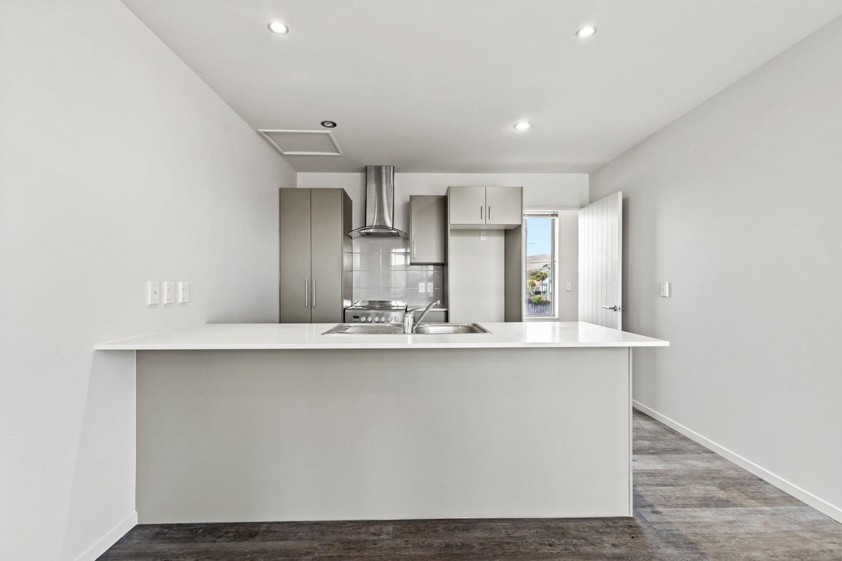 2/19 Cameron Street, Sydenham, Christchurch - Carousel 2