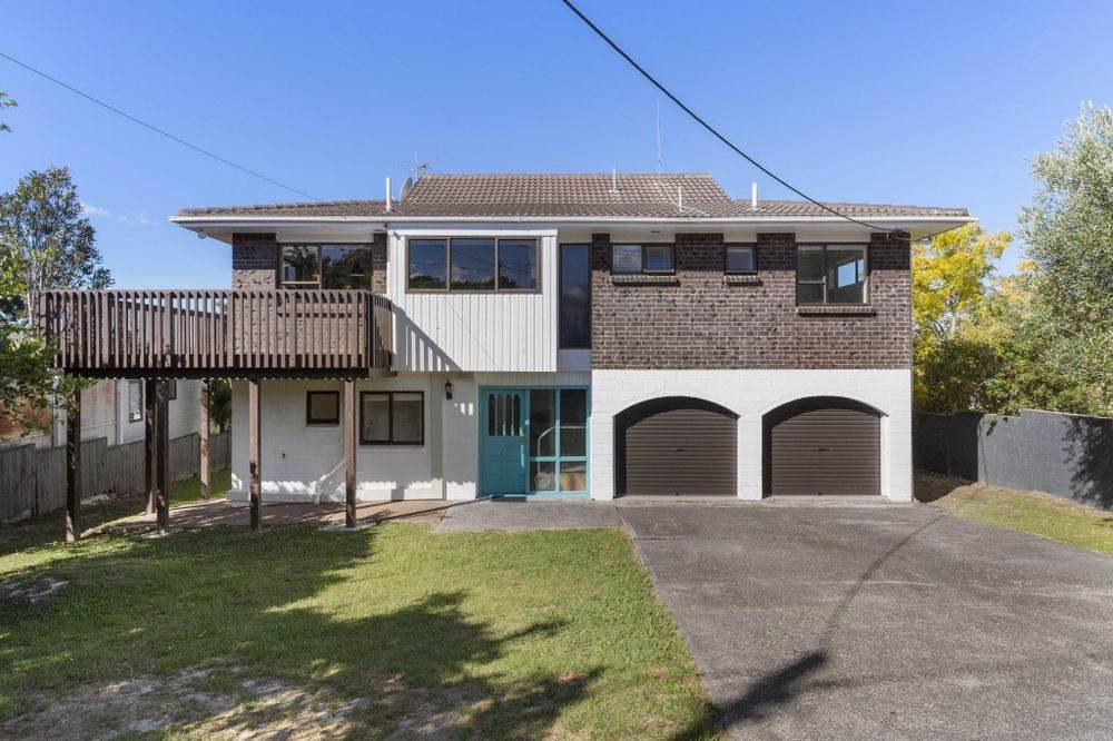 212 Royal Road, Massey, Auckland - Carousel 1