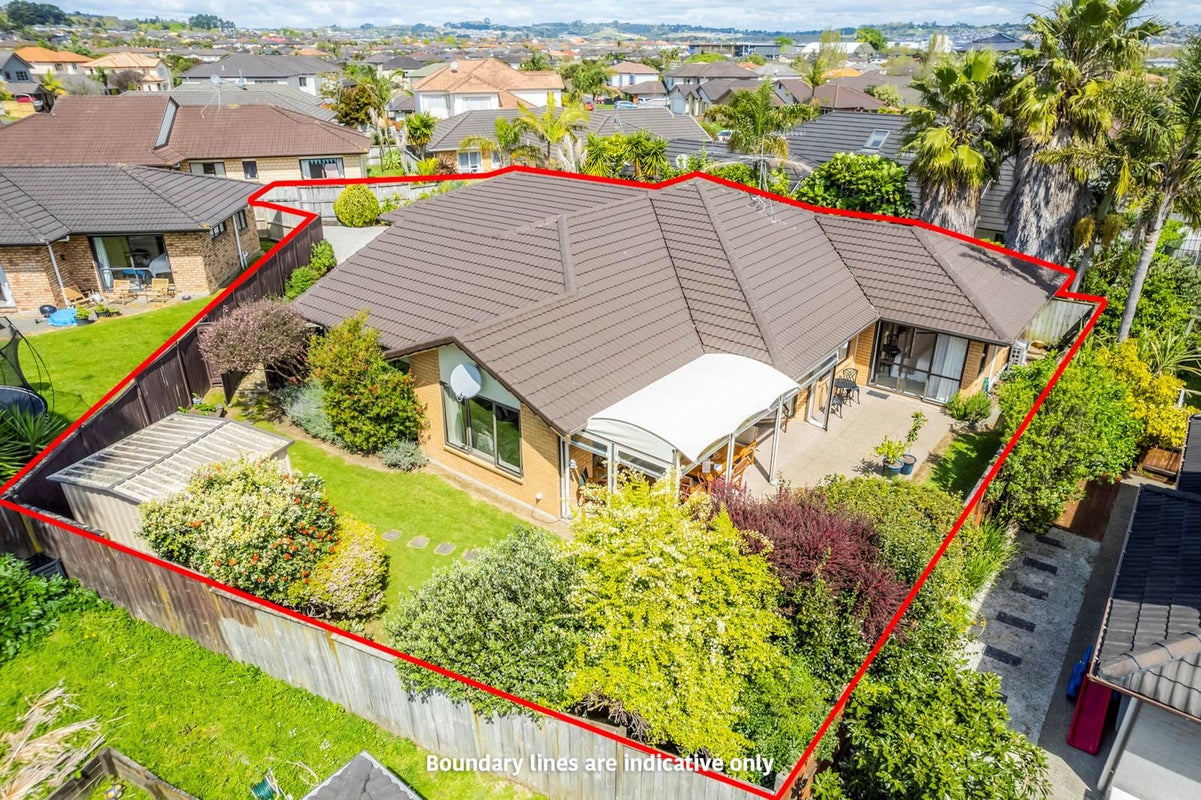 13 Dalcross Drive, Flat Bush, Auckland - Carousel 2