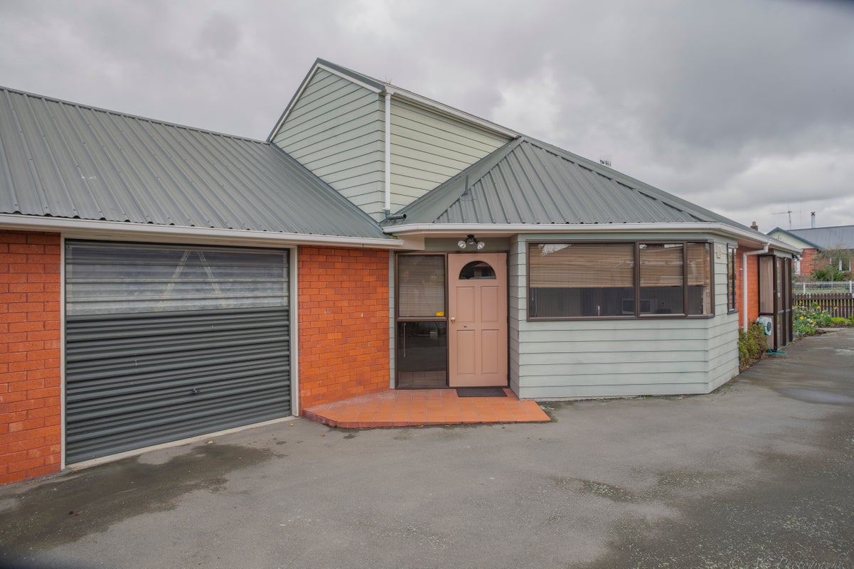 12 Chaucer Street, Highfield, Timaru - Carousel 1