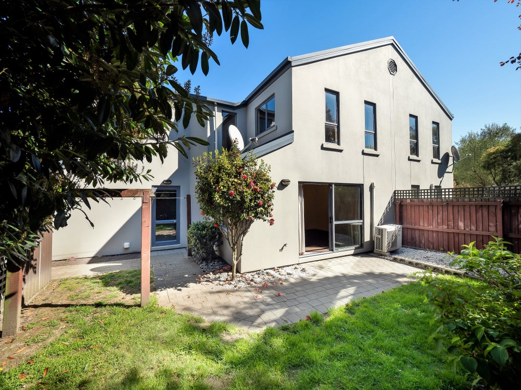 291 Wilsons Road, Waltham, Christchurch - Carousel 1