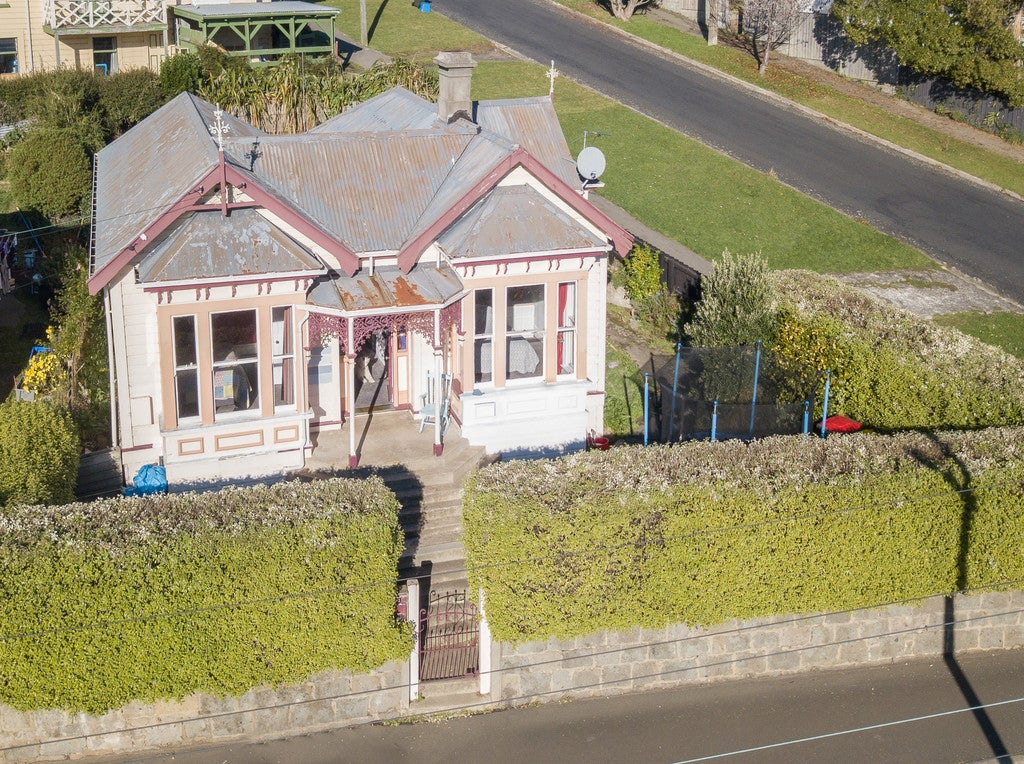 91 Wickliffe Terrace, Port Chalmers, Dunedin - Carousel 2