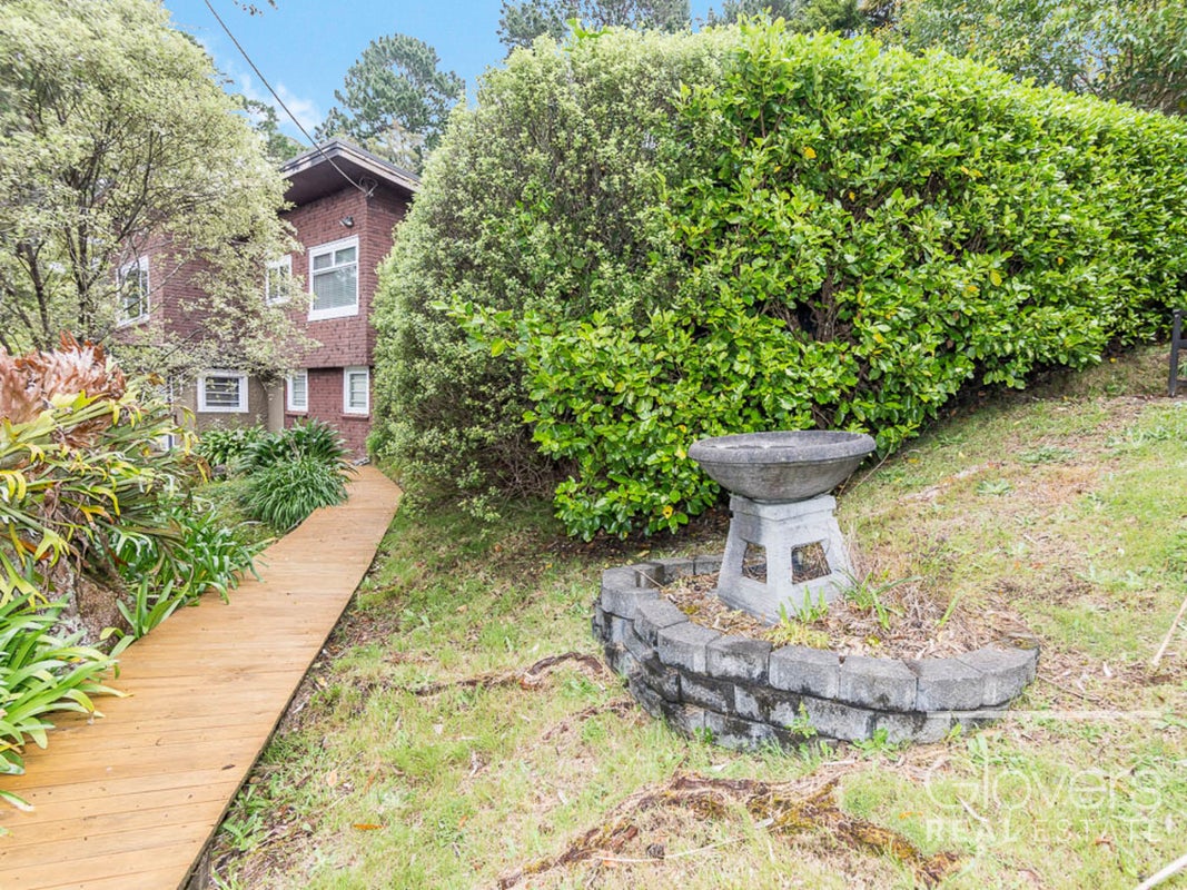 52 Kaurilands Road, Titirangi, Auckland - Carousel 17