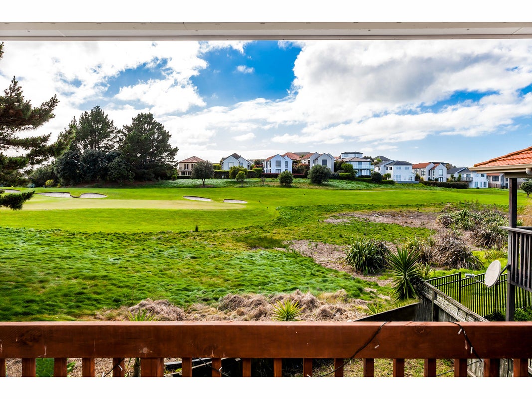 19 Midshipman Court, Gulf Harbour, Whangaparaoa - Carousel 2