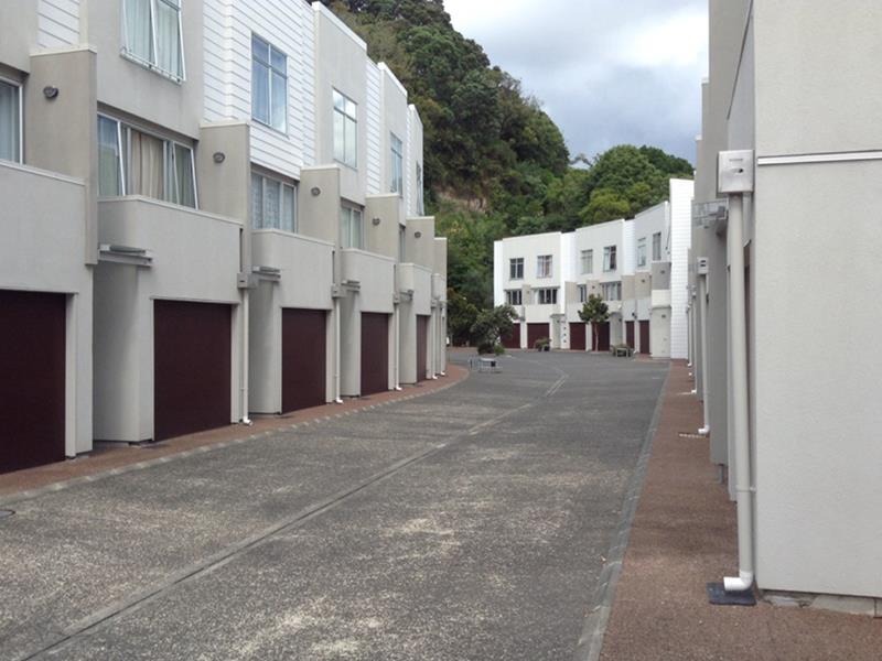 41/852 Mount Eden Road, Three Kings, Auckland - Carousel 1