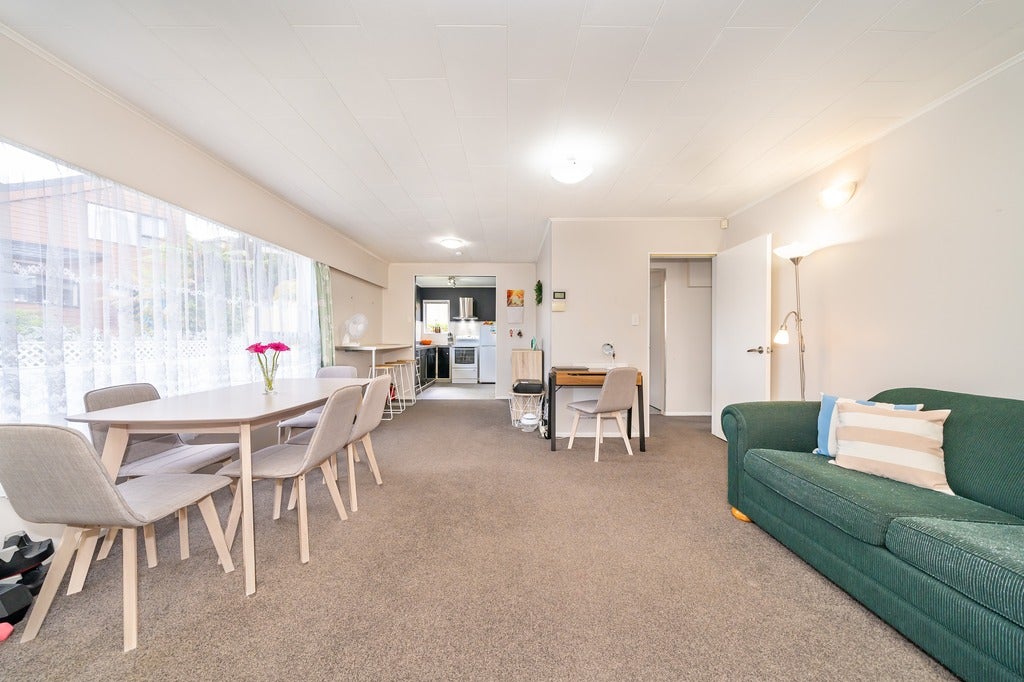 52B Redvers Drive, Belmont, Lower Hutt - Carousel 2
