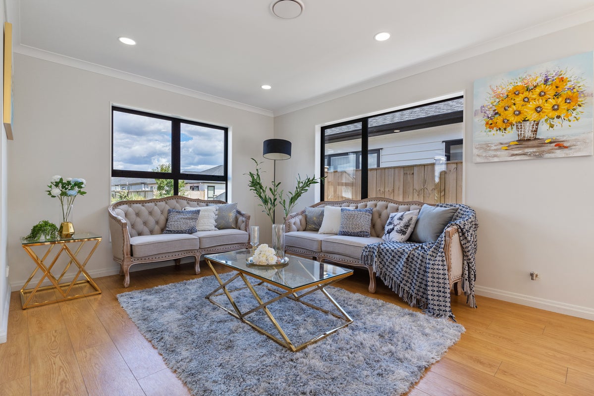 5 Hard Beech Street, Ardmore, Auckland - Carousel 2