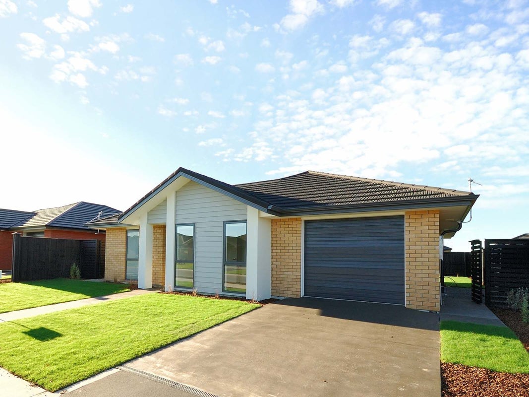 11 Charlbury Drive, Rolleston, Rolleston - Carousel 2