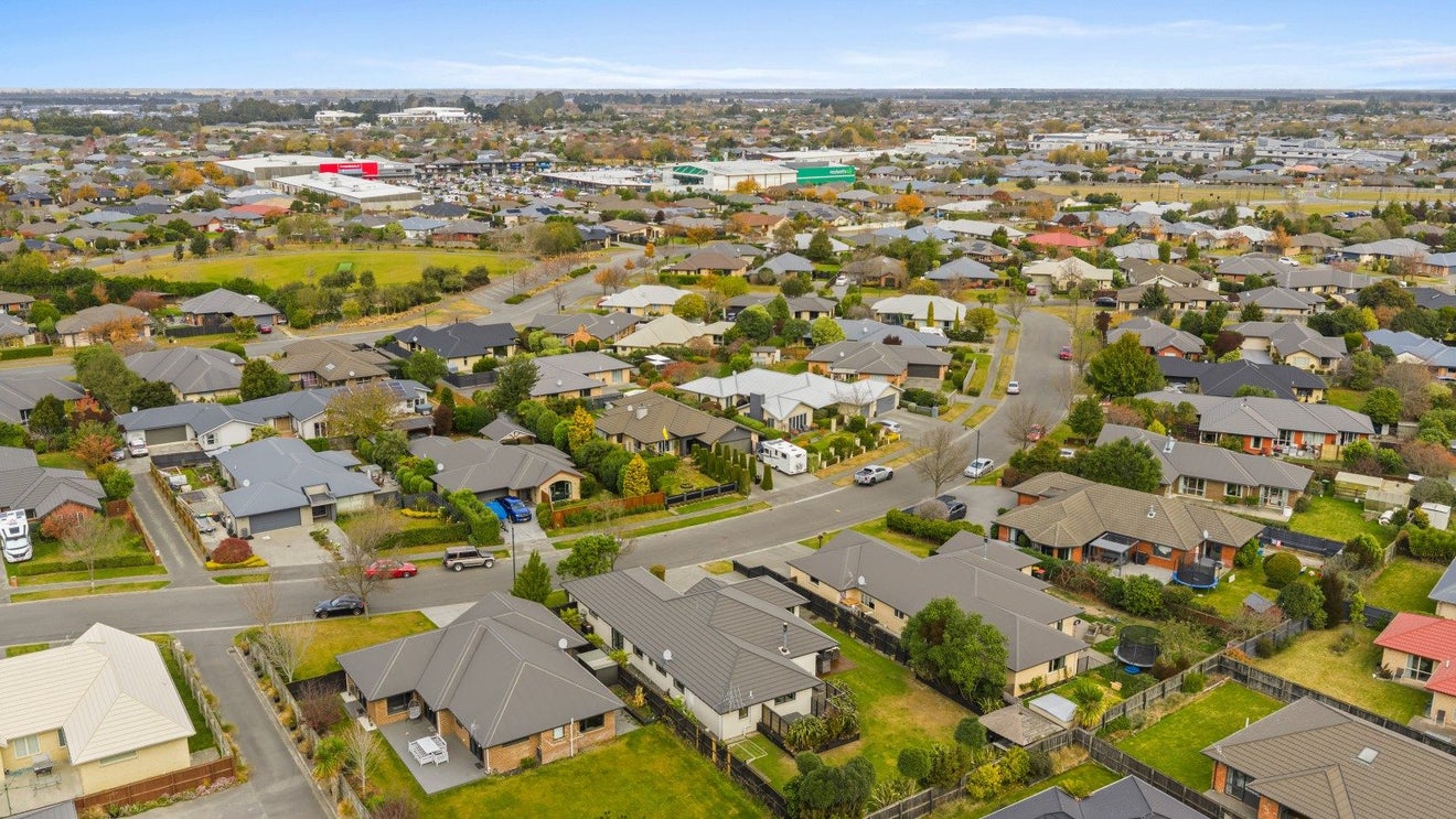 33 Rochester Crescent, Rolleston, Rolleston - Carousel 26