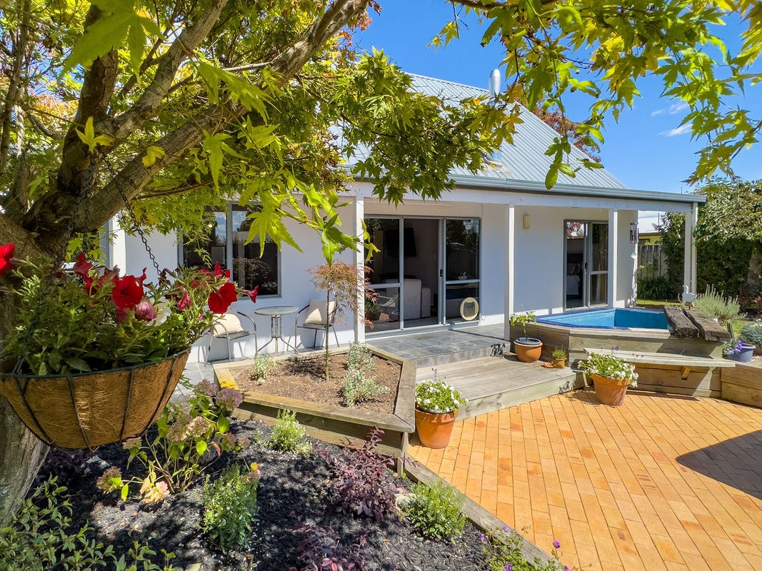 8A Regent Place, Witherlea, Blenheim - Carousel 1