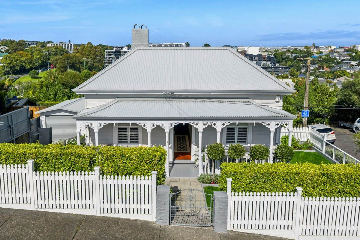 8 Seddon Street, Grey Lynn, Auckland - Carousel 1