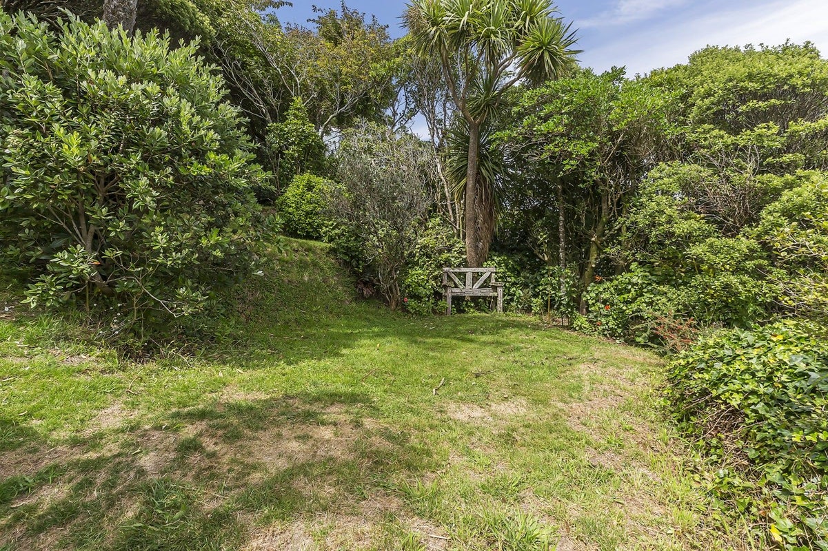 139 Cecil Road, Wadestown, Wellington - Carousel 2