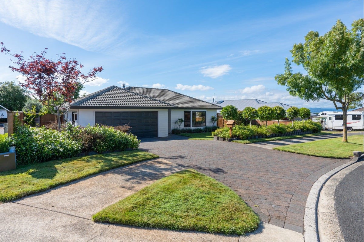 24 The Grove, Nukuhau, Taupo - Carousel 1